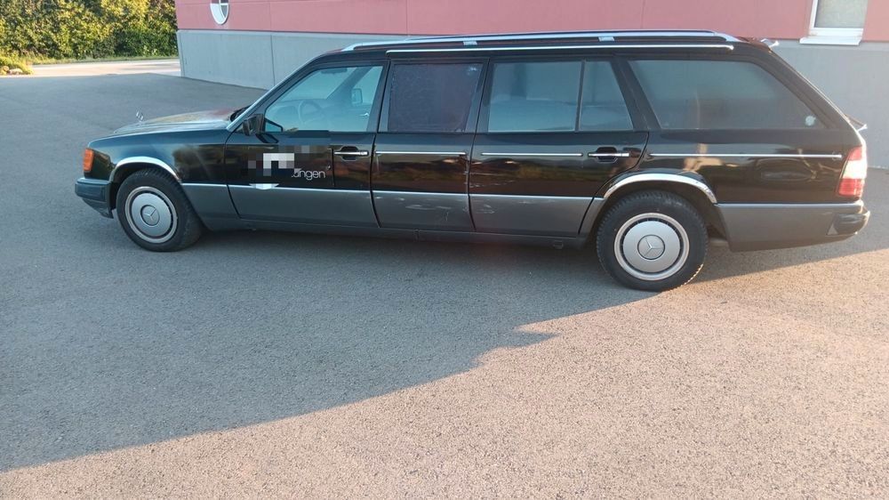 Mercedes-Benz 260 228.000 km 7.999 &euro; Friedrichshafen 88046