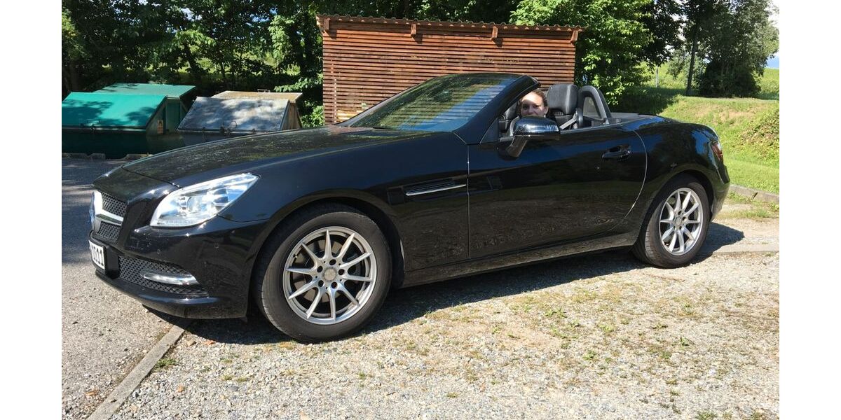 Mercedes-Benz SLK 200 77.000 km 17.900 &euro; Meersburg 88709