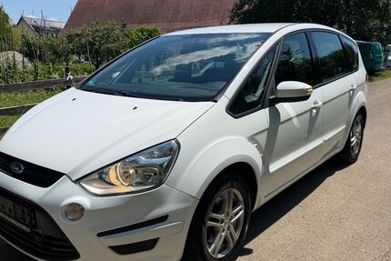 Ford S-Max 128.000 km 4.999 &euro; Weingarten 88250