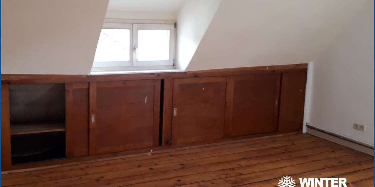 Etagenwohnung Weingarten - 1 Zimmer, 10 m&sup2;, 300&euro; | Angebot:24497143