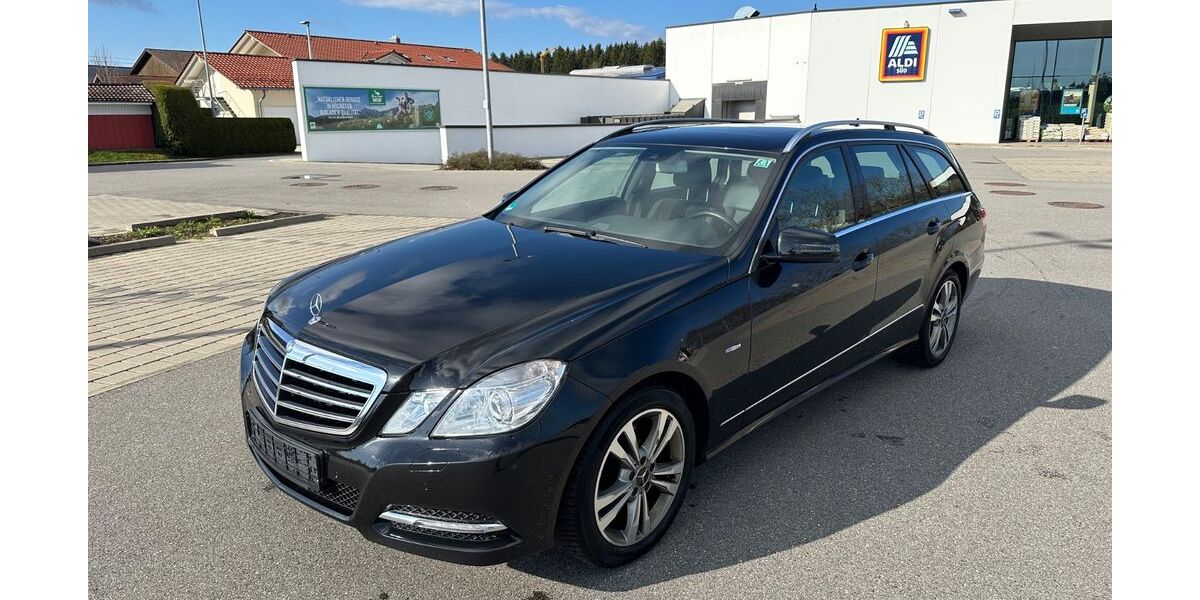 Mercedes-Benz E 250 227.000 km 12.999 &euro; Bodnegg 88285