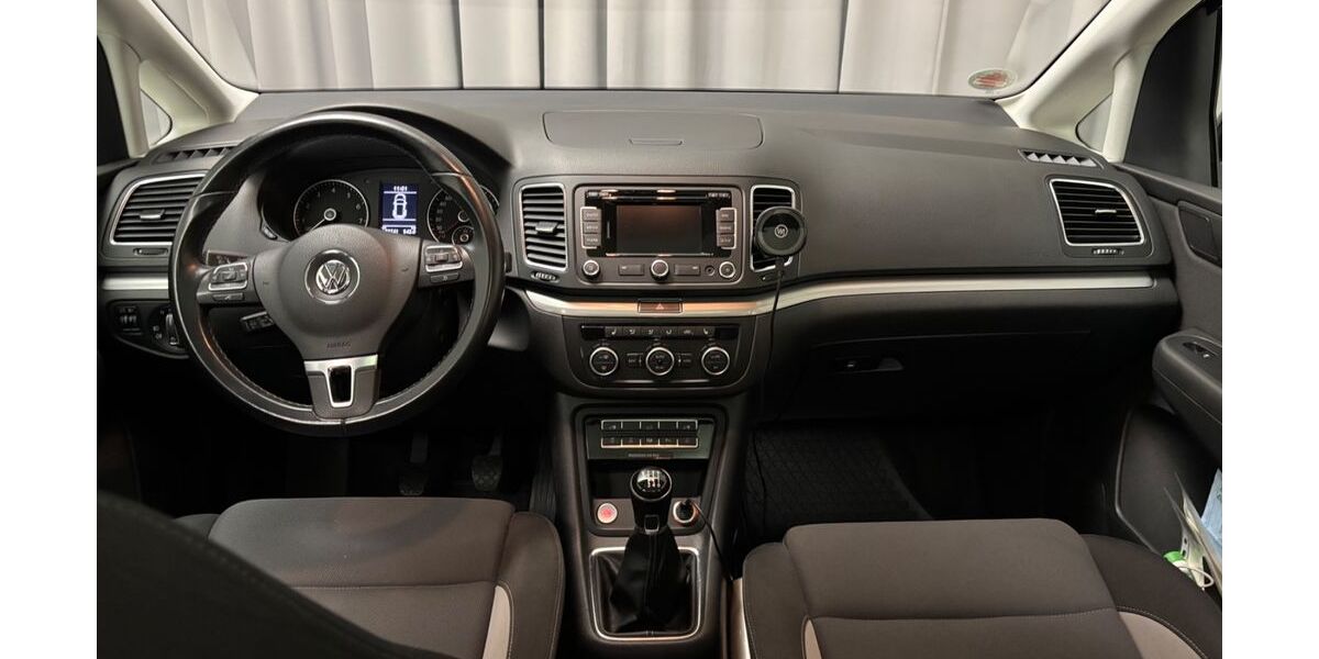 VW Sharan 109.311 km 12.990 &euro; Ravensburg 88213