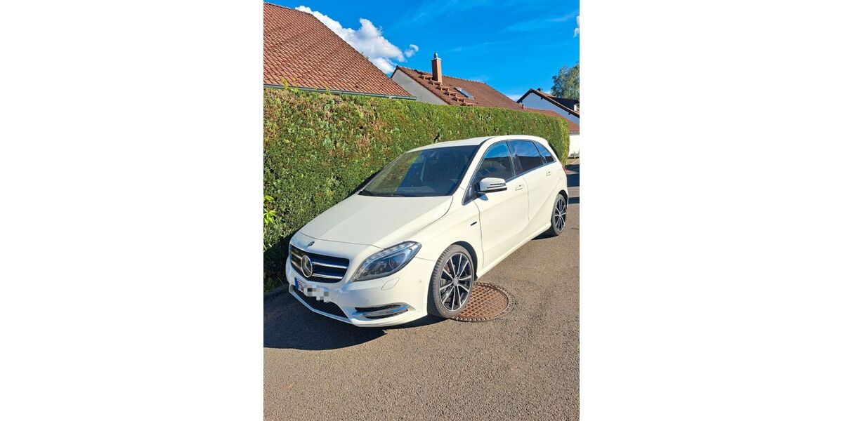Mercedes-Benz B 180 181.860 km 7.500 &euro; Baindt 88255