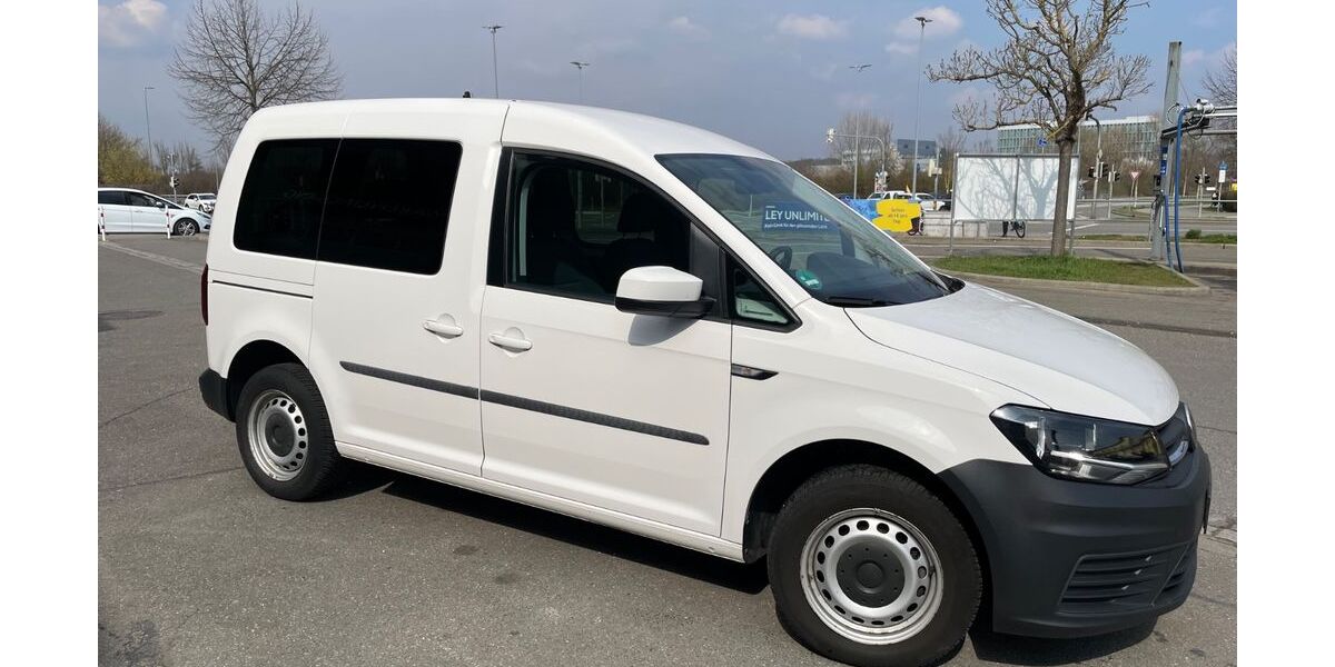 VW Caddy 59.000 km 17.200 &euro; Konstanz 78464