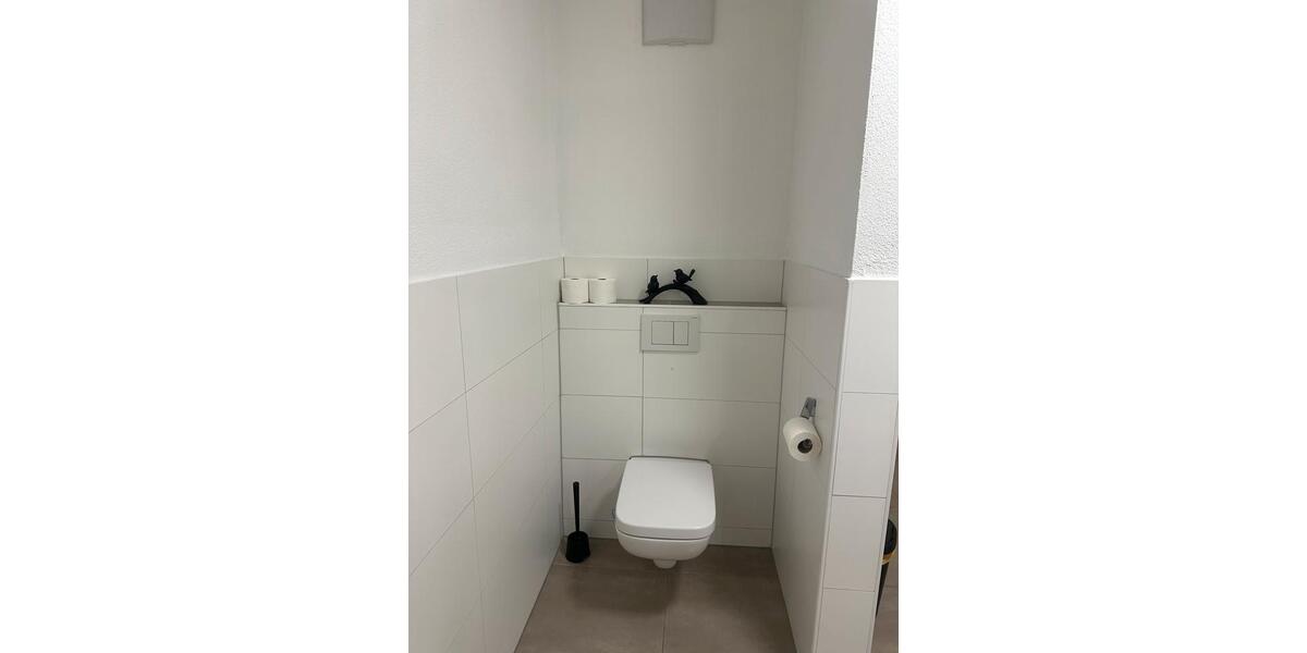 Etagenwohnung Friedrichshafen - 2.5 Zimmer, 72 m&sup2;, 1.629&euro; | Angebot:25920937