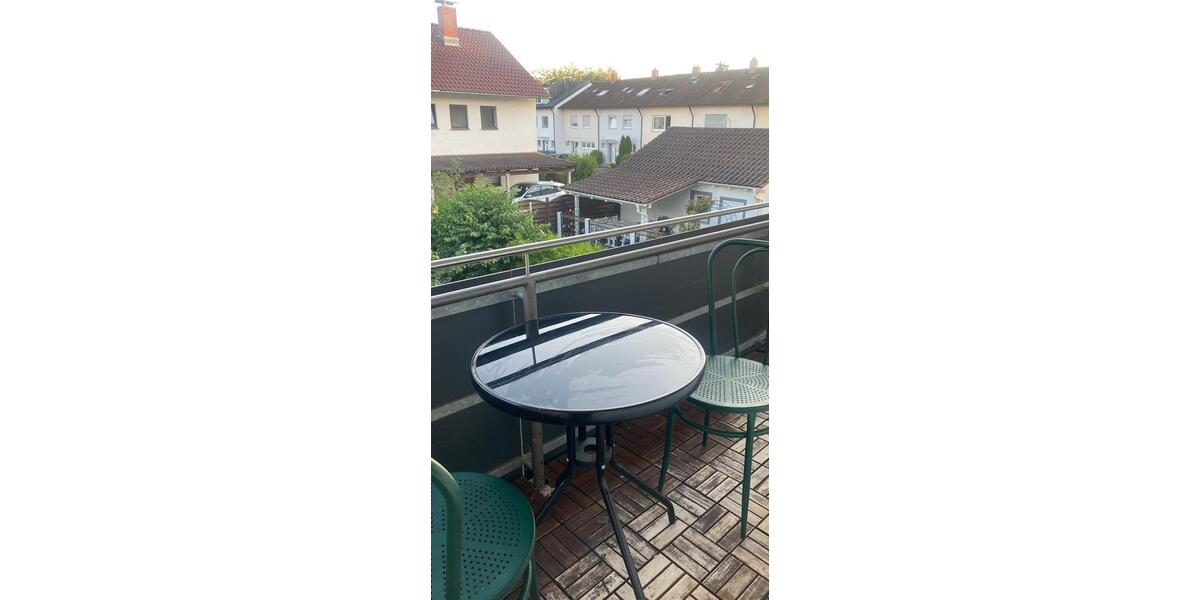 Etagenwohnung Konstanz - 3 Zimmer, 80 m&sup2;, 1.270&euro; | Angebot:26024469