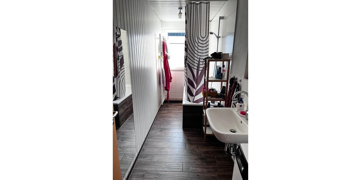 Etagenwohnung Berg - 1 Zimmer, 14 m&sup2;, 395&euro; | Angebot:25964395