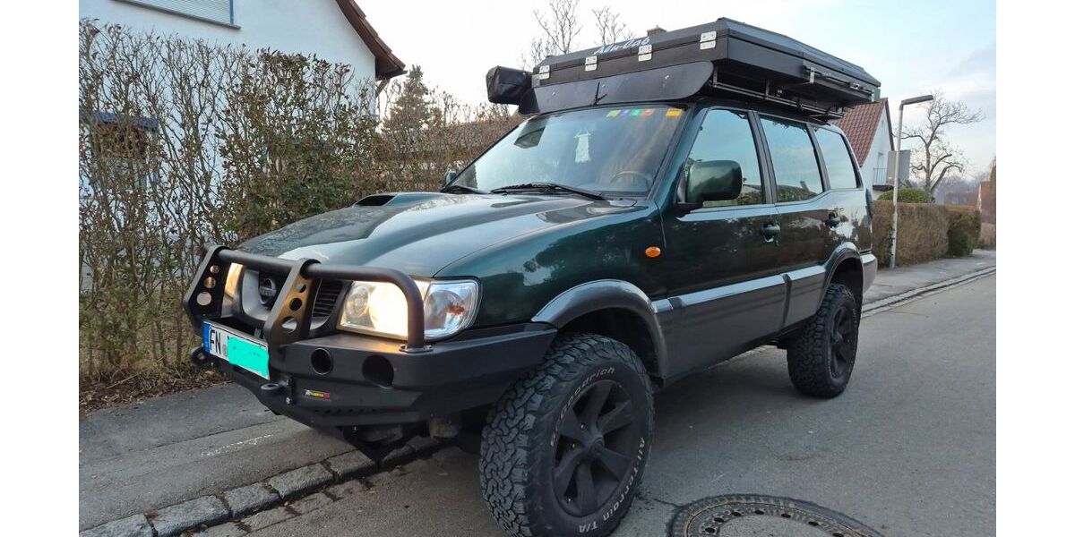 Nissan Terrano 237.754 km 10.900 &euro; Friedrichshafen 88046