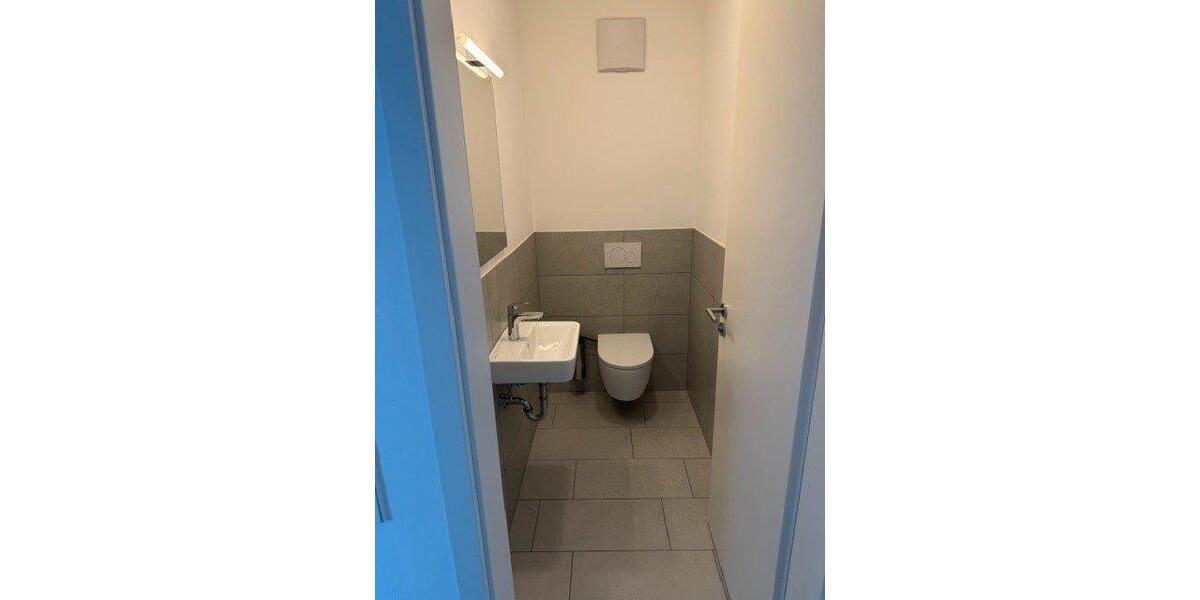 Dachgeschoßwohnung Überlingen - 3 Zimmer, 119 m&sup2;, 2.250&euro; | Angebot:26580201