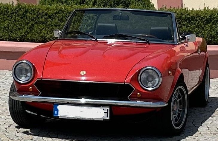 Fiat 124 Spider 172.000 km 19.900 &euro; Fronreute 88273