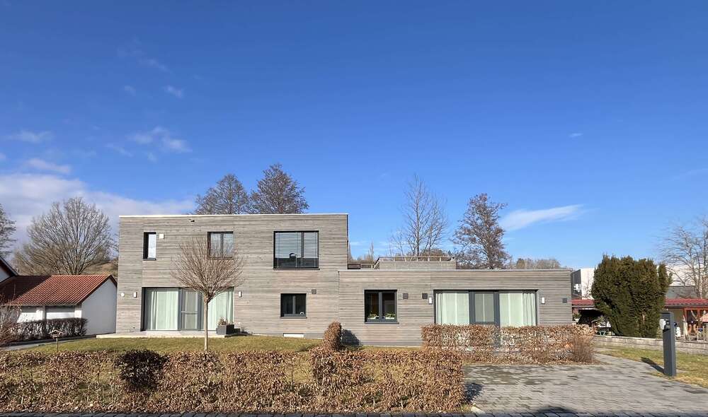 Einfamilienhaus Deggenhausertal - 9 Zimmer, 350 m&sup2;, 1.198.000&euro; | Angebot:24866238