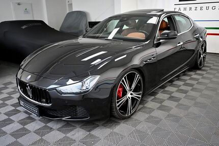 Maserati Ghibli 68.300 km 34.900 &euro; Uhldingen 88690