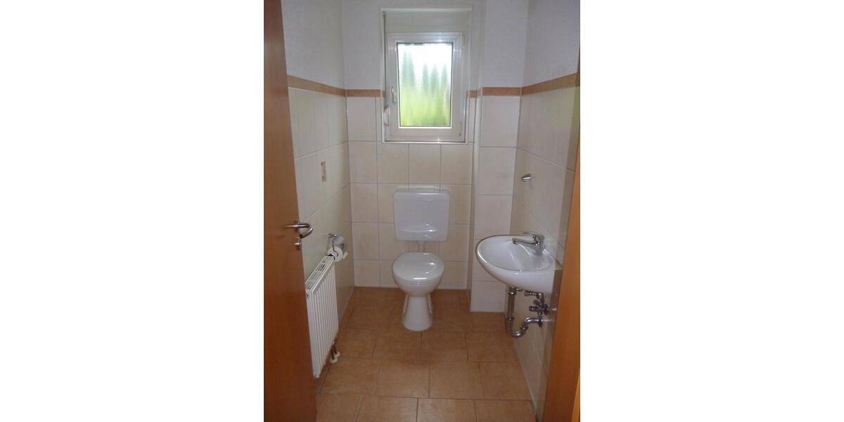 Erdgeschoßwohnung Überlingen - 3 Zimmer, 94 m&sup2;, 1.000&euro; | Angebot:25976178