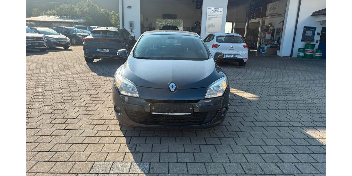 Renault Megane 142.100 km 2.990 &euro; Mochenwangen 88284