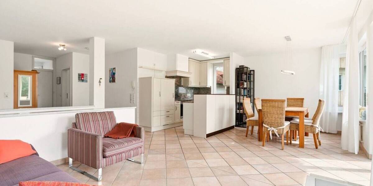 Etagenwohnung Überlingen Nußdorf - 3 Zimmer, 105 m&sup2;, 689.000&euro; | Angebot:26015707