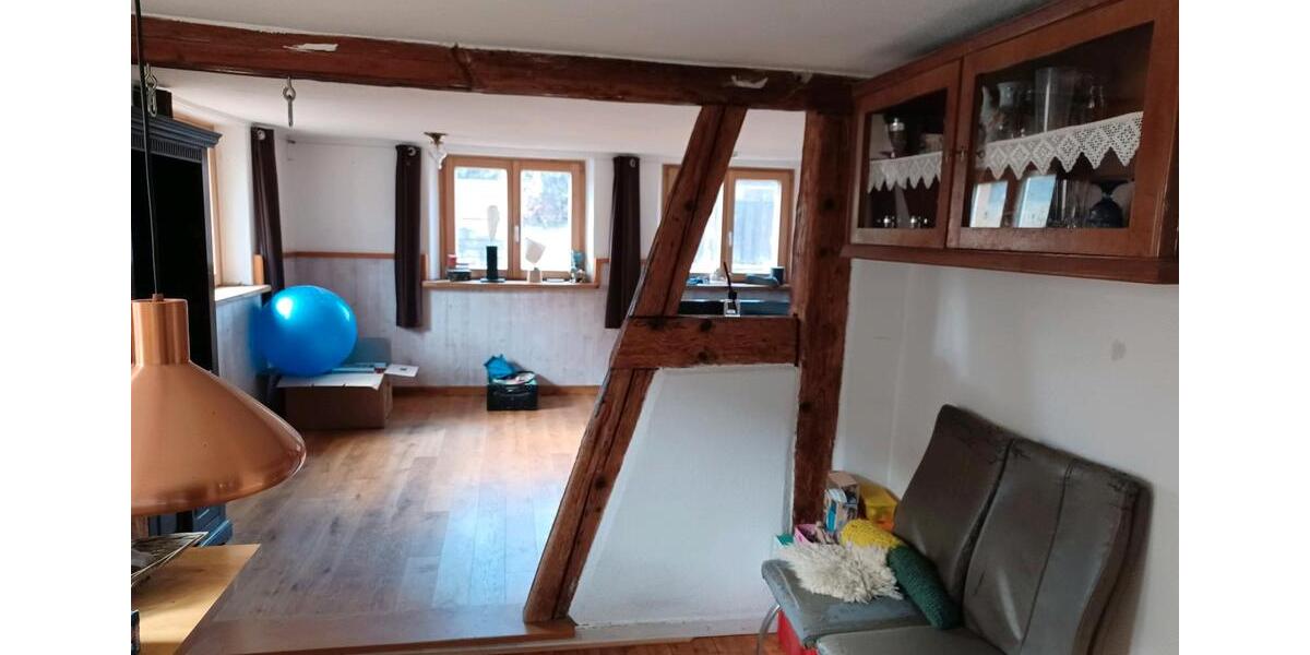 Bauernhaus, Landhaus Wilhelmsdorf - 7 Zimmer, 130 m&sup2;, 2.100&euro; | Angebot:25845678
