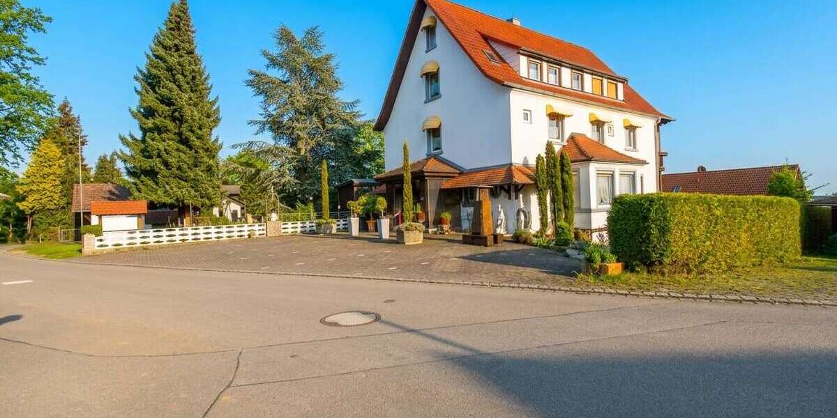 Einfamilienhaus Meersburg / Riedetsweiler Riedetsweiler - 15 Zimmer, 389 m&sup2;, 1.650.000&euro; | Angebot:26985003