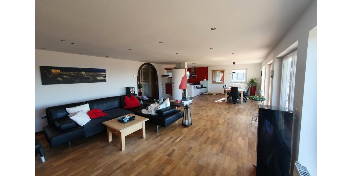 Einfamilienhaus Kressbronn am Bodensee - 5.5 Zimmer, 216 m&sup2;, 1.290.000&euro; | Angebot:23703428