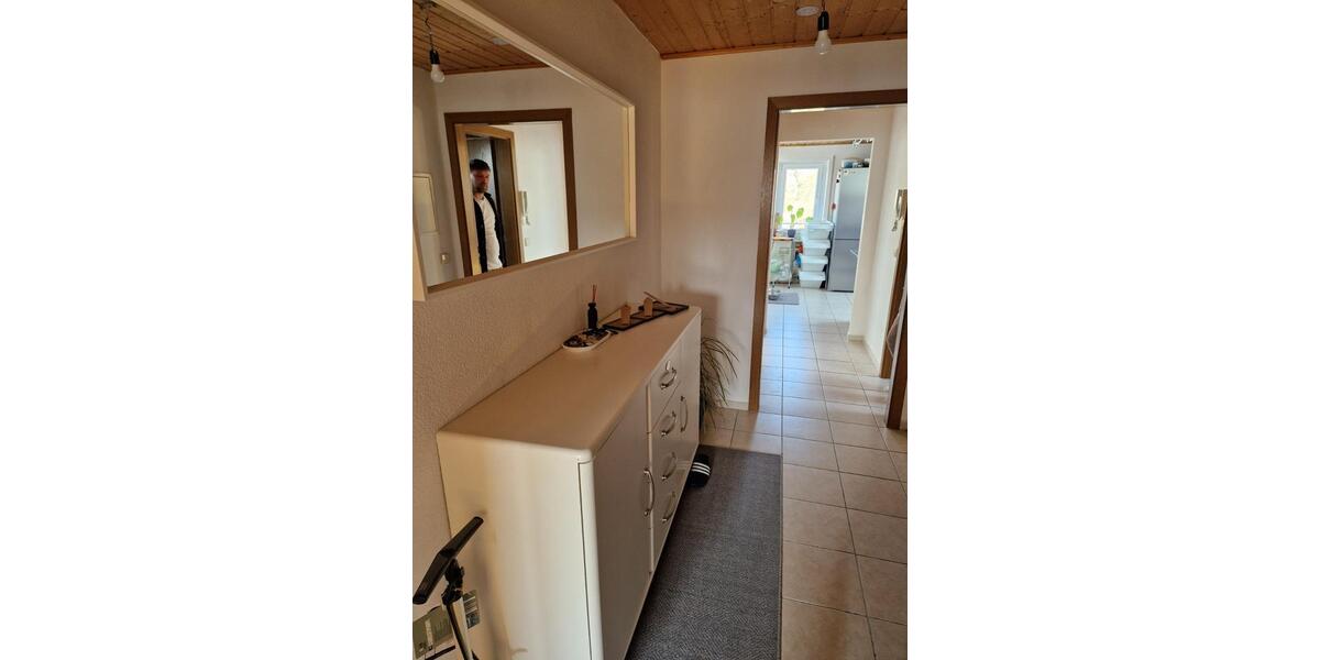 Dachgeschoßwohnung Oberteuringen - 3.5 Zimmer, 85 m&sup2;, 950&euro; | Angebot:25963169