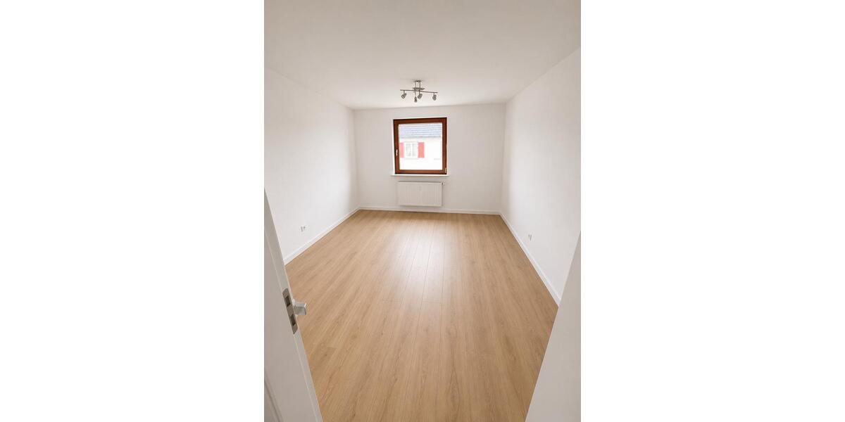 Etagenwohnung Ravensburg Eschach - 3 Zimmer, 86 m&sup2;, 1.120&euro; | Angebot:26671461