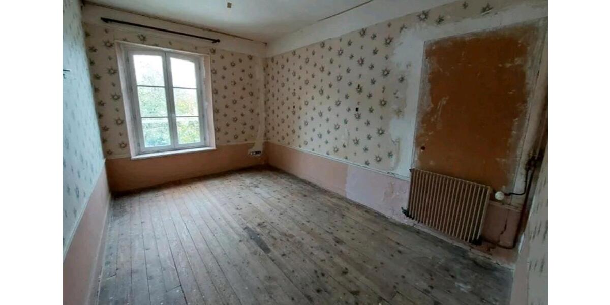 Einfamilienhaus Friedrichshafen Ailingen - 9 Zimmer, 241 m&sup2;, 360.000&euro; | Angebot:25922003