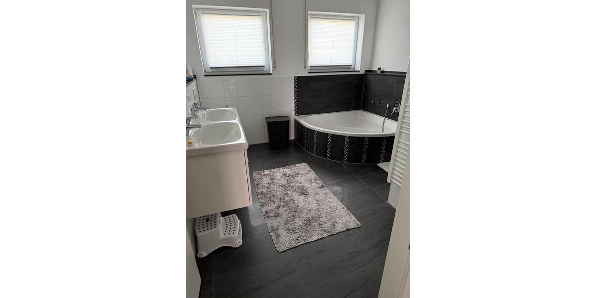 Doppelhaushälfte Baienfurt - 5 Zimmer, 188 m&sup2;, 690.000&euro; | Angebot:25723785