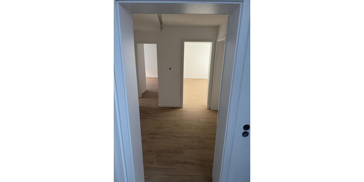 Etagenwohnung Bergatreute - 3 Zimmer, 82 m&sup2;, 1.100&euro; | Angebot:25418066