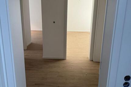 Wohnung Bergatreute - 3 Zimmer, 82 m&sup2;, 1.100&euro; | Angebot:25418066