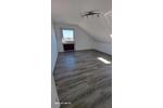 Dachgeschoßwohnung Friedrichshafen - 3.5 Zimmer, 76 m&sup2;, 1.200&euro; | Angebot:26423346