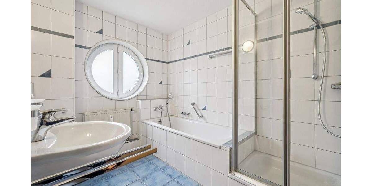 Etagenwohnung Friedrichshafen Fischbach - 3 Zimmer, 77 m&sup2;, 398.000&euro; | Angebot:25772235