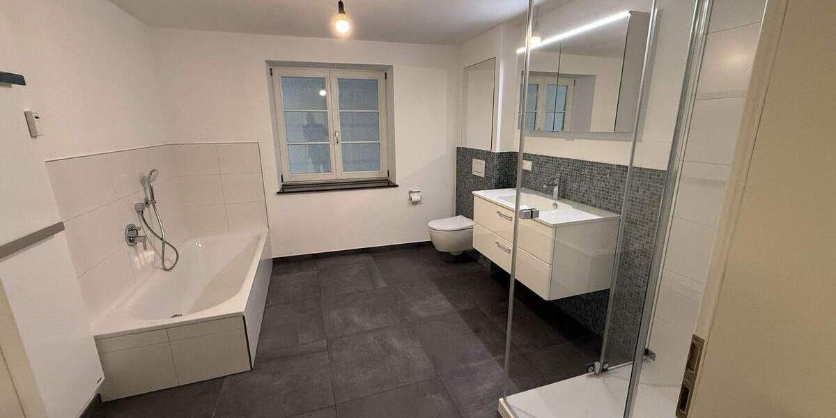 Etagenwohnung Überlingen - 3 Zimmer, 132 m&sup2;, 798.000&euro; | Angebot:25673304