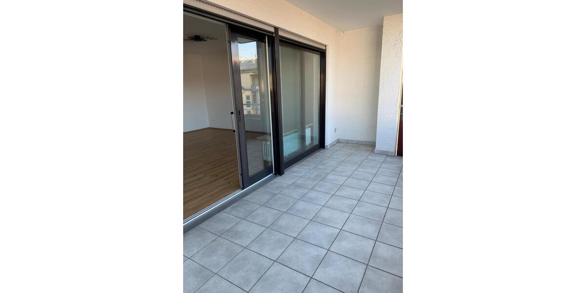 Etagenwohnung Friedrichshafen Allmannsweiler - 3 Zimmer, 94 m&sup2;, 1.090&euro; | Angebot:25942006