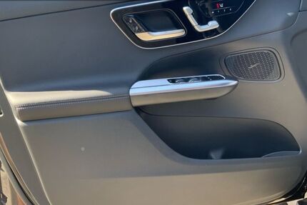 Mercedes-Benz GLC 200 9.900 km 46.590 &euro; Konstanz 78467