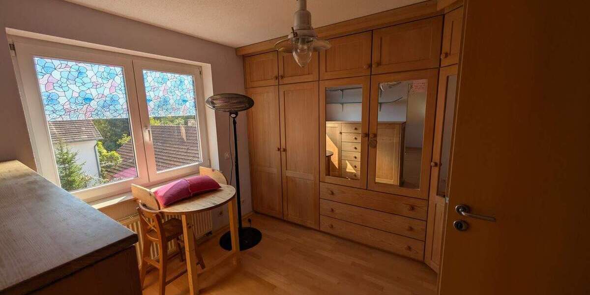 Etagenwohnung Friedrichshafen Kluftern - 6 Zimmer, 137 m&sup2;, 546.000&euro; | Angebot:25770095