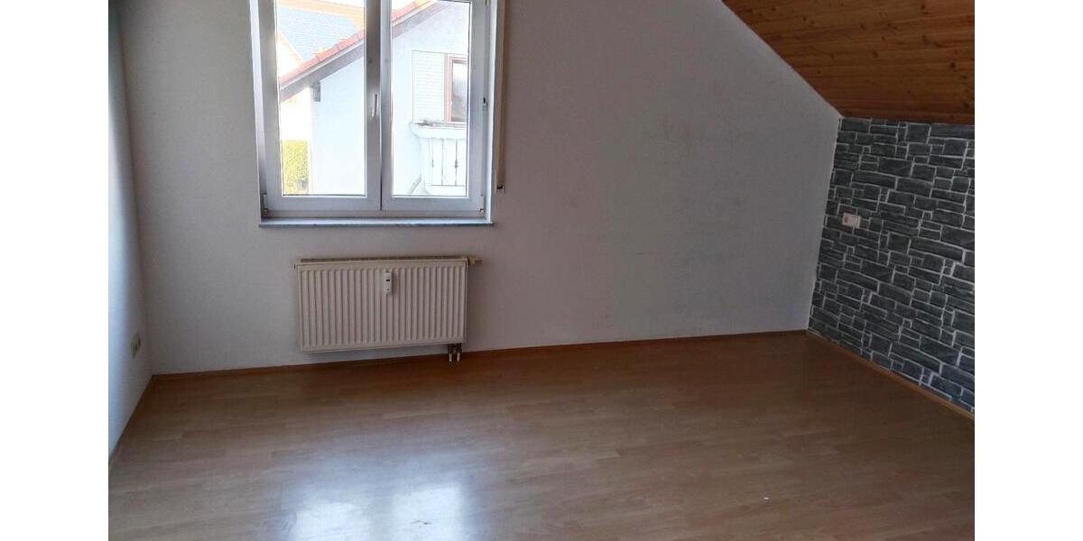 Etagenwohnung Wolpertswende - 3 Zimmer, 70 m&sup2;, 980&euro; | Angebot:26023534
