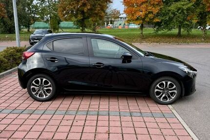 Mazda 2 76.000 km 11.299 &euro; Friedrichshafen 88045