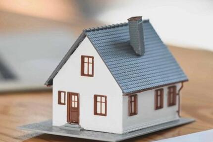 Haus Tettnang - 9.5 Zimmer, 250 m&sup2;, 1.498.000&euro; | Angebot:25363660