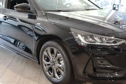 Ford Focus 19.500 km 23.800 &euro; Ravensburg, nähe Bodensee 88213