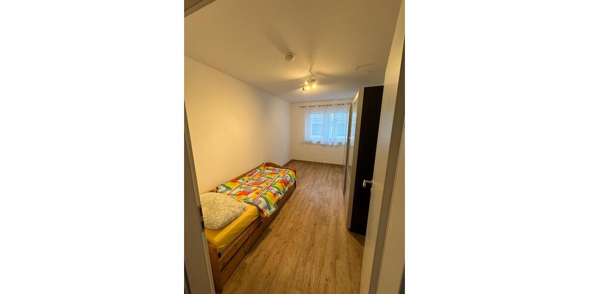 Hochparterre Friedrichshafen Ailingen - 4.5 Zimmer, 109 m&sup2;, 1.500&euro; | Angebot:25856664
