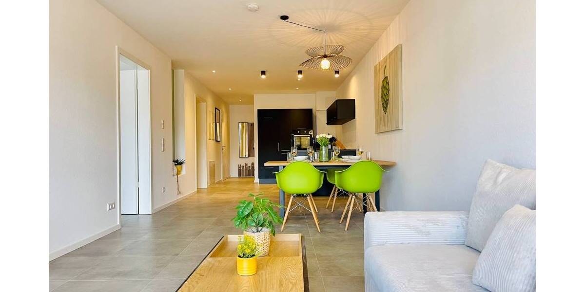 Etagenwohnung Tettnang - 2 Zimmer, 80 m&sup2;, 1.450&euro; | Angebot:25671543