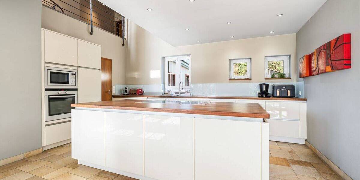 Einfamilienhaus Meersburg - 1 Zimmer, 415 m&sup2;, 4.650.000&euro; | Angebot:26018508