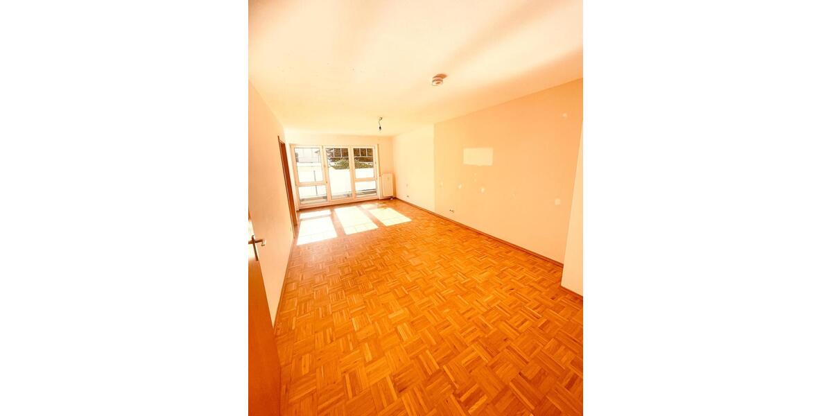 Hochparterre Ravensburg - 2.5 Zimmer, 70 m&sup2;, 280.000&euro; | Angebot:27615361