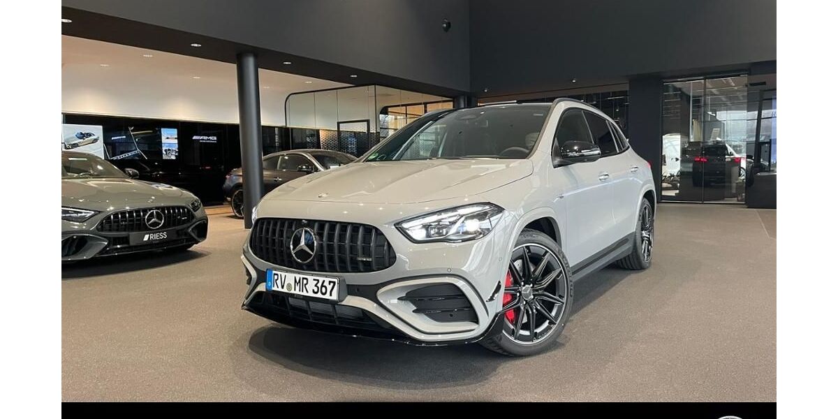Mercedes-Benz GLA 45 AMG 9.000 km 83.900 &euro; Ravensburg 88214