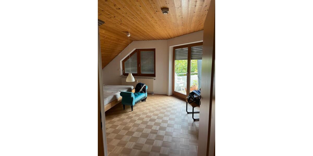 Dachgeschoßwohnung Salem - 2 Zimmer, 74 m&sup2;, 250.000&euro; | Angebot:26134366