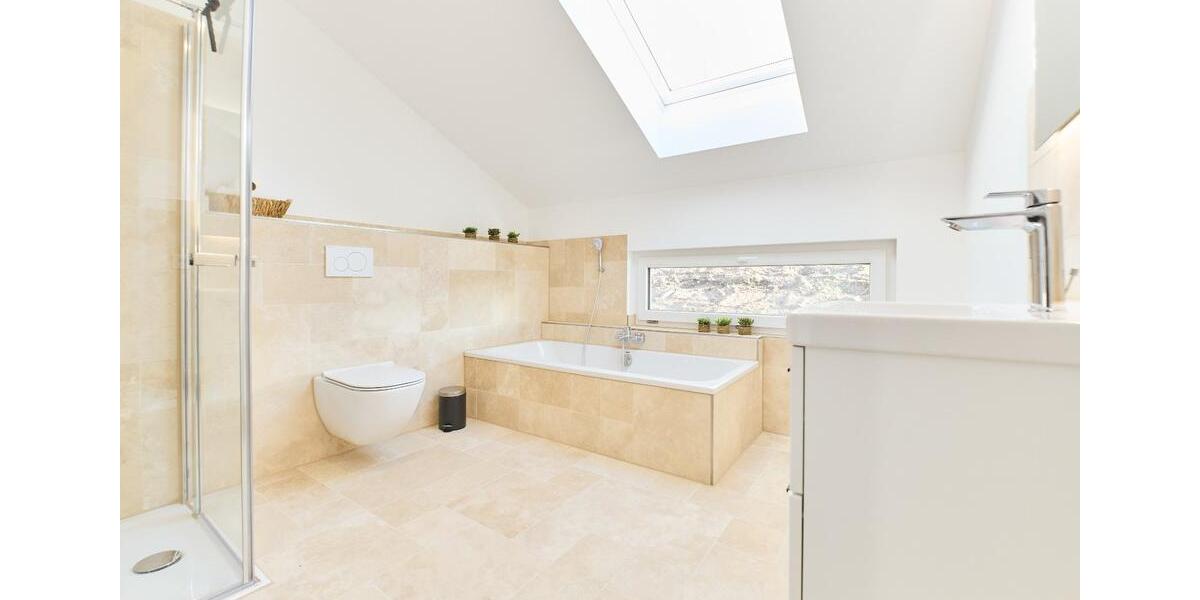 Maisonettenwohnung Wangen im Allgäu - 5 Zimmer, 150 m&sup2;, 2.200&euro; | Angebot:25251981