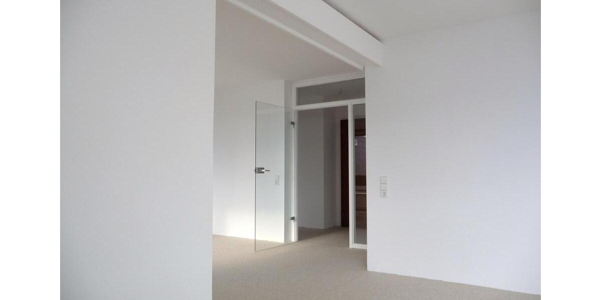 Hochparterre Überlingen - 2.5 Zimmer, 74 m&sup2;, 1.082&euro; | Angebot:25328142