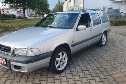 Volvo V70 268.000 km 5.999 &euro; Friedrichshafen 88046