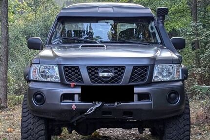 Nissan Patrol 171.515 km 15.000 &euro; Markdorf 88677