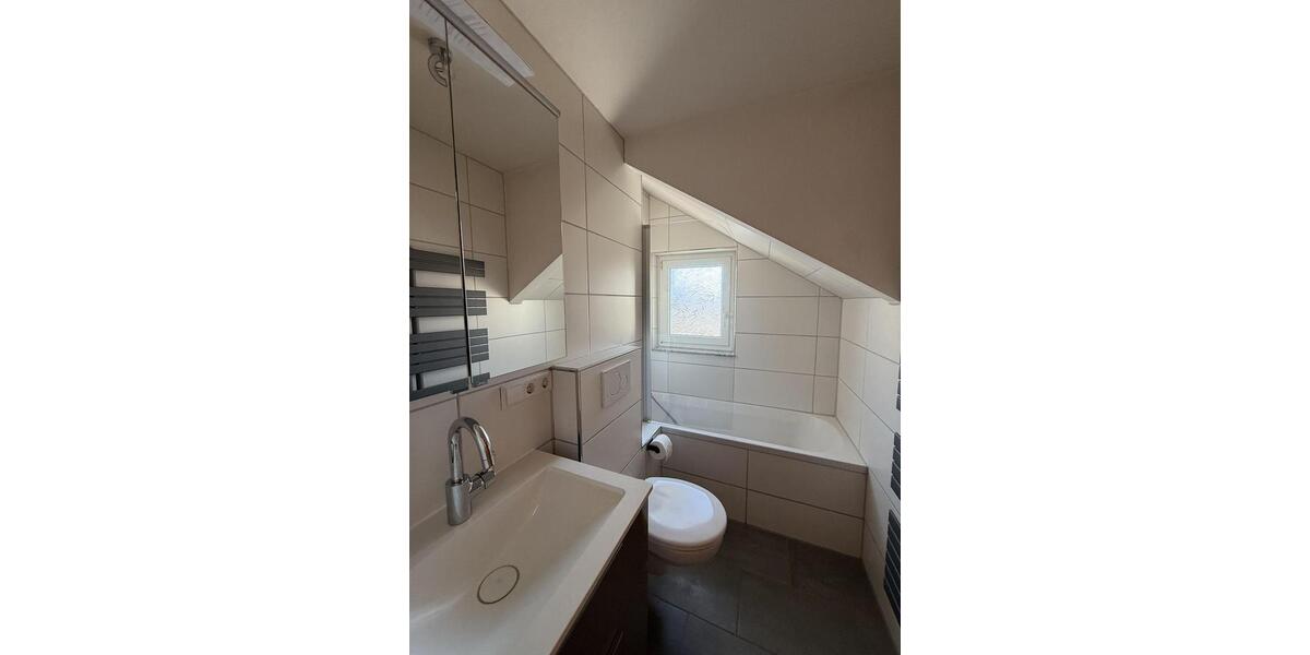 Etagenwohnung Friedrichshafen - 2.5 Zimmer, 63 m&sup2;, 800&euro; | Angebot:25407827