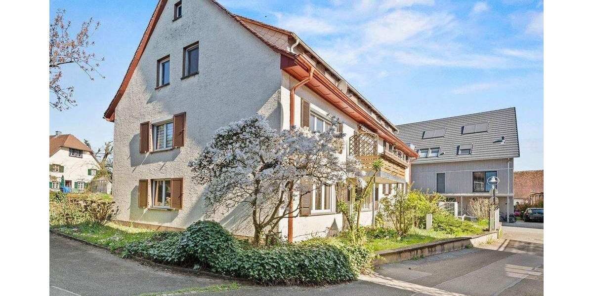 Mehrfamilienhaus, Wohnhaus Konstanz Allmannsdorf - 9 Zimmer, 217 m&sup2;, 940.000&euro; | Angebot:25731015